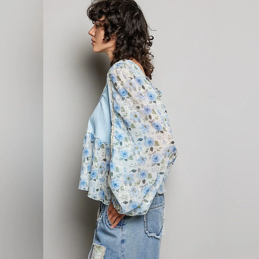 One Left!...POL Light Blue Floral Peasant Blouse - Picture 6 of 6
